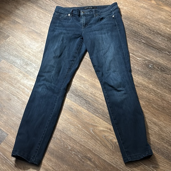 Joe’s woman’s jeans size 28 - Picture 3 of 8